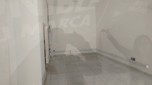 Arriendo Local Piso 2, Ubicado En Centro Comercial De Madelena