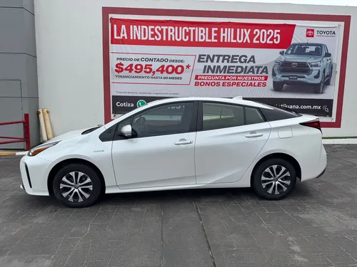 Toyota Prius 1.8 Premium Cvt