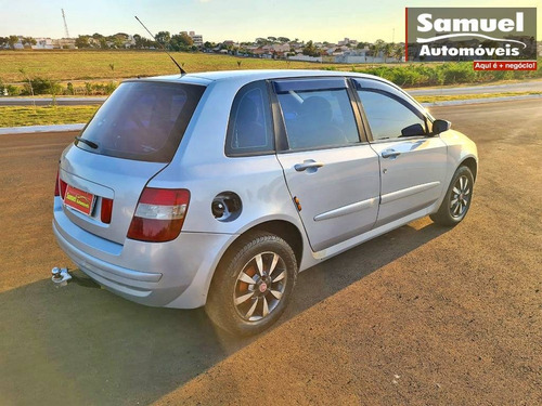 Imagem 6 de 10 de Fiat Stilo 1.8 Mpi 8v Gasolina 4p Manual