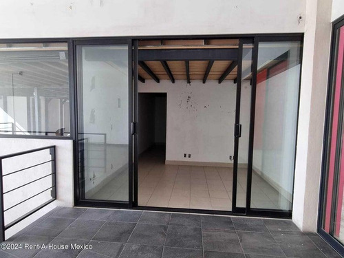 Plaza Comercial En Venta En Xochimilco Av ProLG Division Del Norte 24-3457 Cr