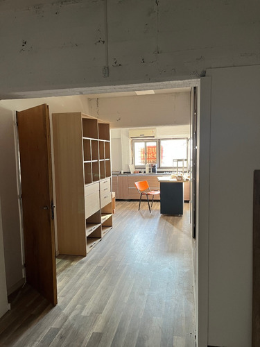 Imagen 10 de 13 de Galpón Sin Columnas, Planta De 200m2 (10x20m), 30m2 Office Entrepiso. Lomas Del Mirador (a 7 Cuadras De Av Gral Paz Y J. B. Alberdi)