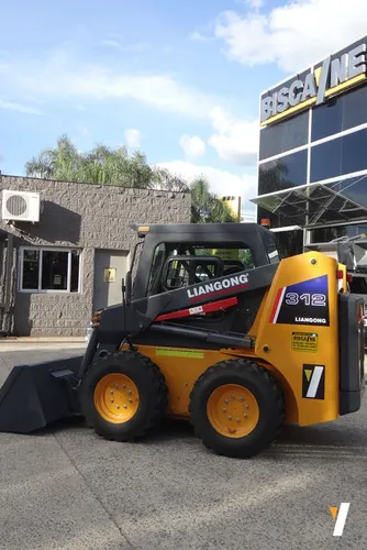 Mini Cargadora 312 Liangong Potencia 74hp Motor Xinchai