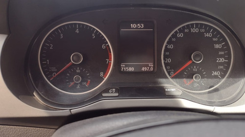 Imagen 5 de 11 de Volkswagen Suran Confort 1.6 2017 -southcar