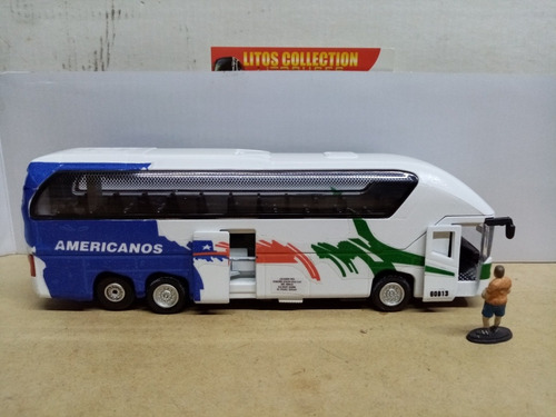 Autobus A Escala Neoplan Con Luz Línea Americanos 