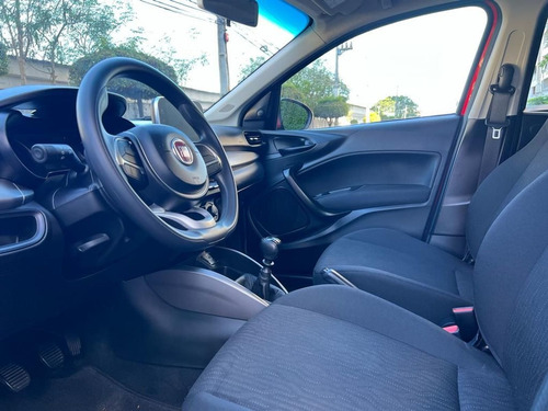 Imagem 10 de 12 de Fiat Cronos Drive 1.3 8v Flex 2019/2020