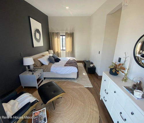 Casa En Venta En Metepec Llano Grande Gis 24-639