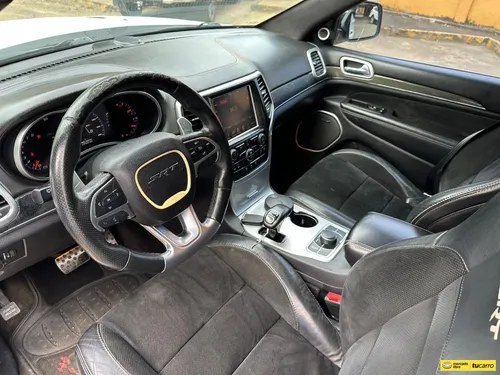 Jeep Grand Cherokee 6.4 Srt8