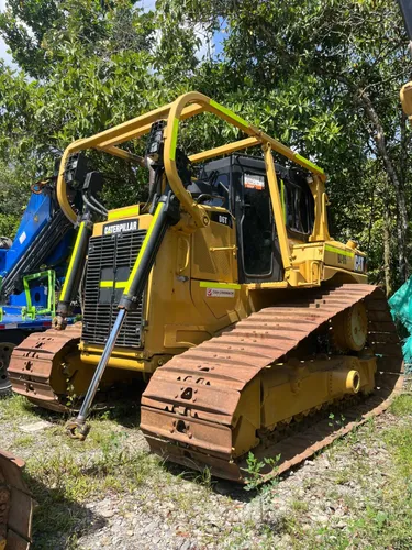 Bulldozer Cat D6t Lgp 2014