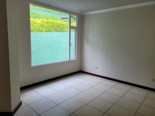Imagen 23 de 30 de Venta Casa Q 1,430,000 En Ciudad Guatemala