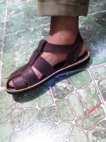 Imagen 3 de 4 de Sandalias De Cuero