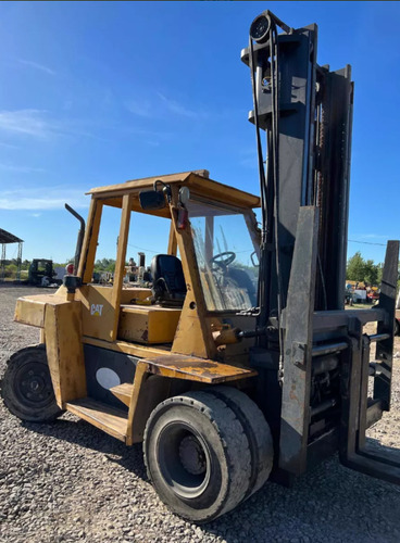 Autoelevador Cat Dp70 7000kg 5 Vias Cabinado Año 2008