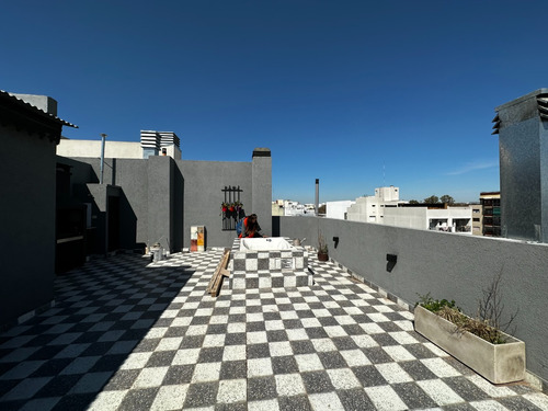 Departamentoa Estrenar, Listo Para Escriturar Y Mudarte . 4 Dormitorios , 3 Baños Y Con Gran Terraza Jaquzzi Y Parrilla Todo Sol.