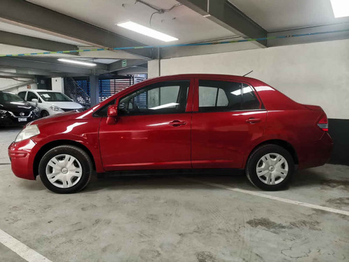Imagen 14 de 15 de Nissan Tiida 2012 4p Sedan Comfort 6vel A/a