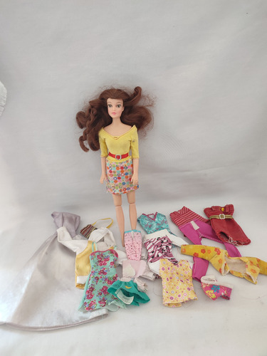 Lote De Ropa Y Muñeca Barbie Varios (Usado)