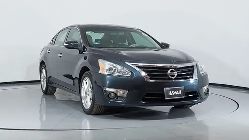 Nissan Altima 2.5 Advance Navi Cvt