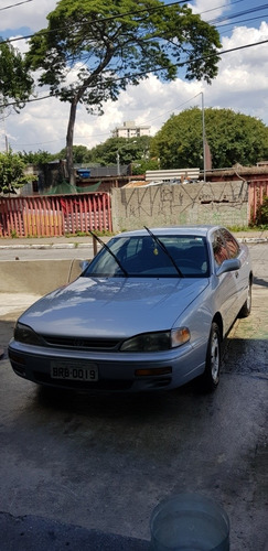 Toyota Camry Prata