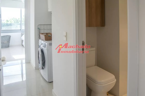 Apartamento En Venta En Torre Esmeralda De 3 Dormitorios , En Punta Del Este