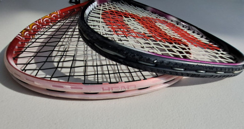 Set De Dos Raquetas De Racketbol Wilson Y Head Con Pelotas Lila/negro 3 5/8 (Usado)
