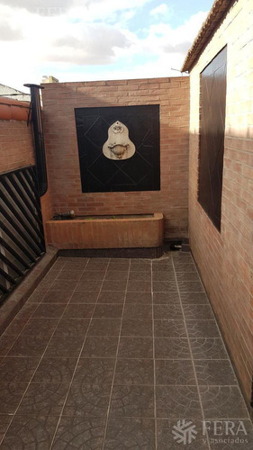 Imagen 11 de 13 de Departamento Tipo Casa De 2 Ambientes Con Balcon Y Patio Con Parrilla (27612)