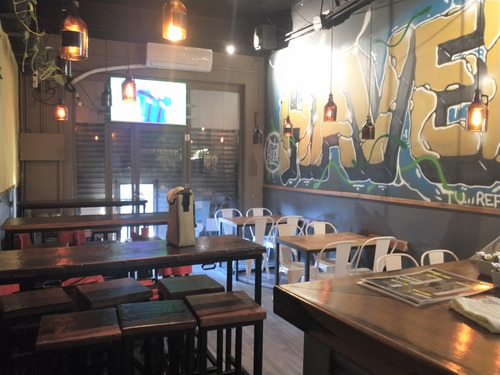 Bar Equipado Y Funcionando