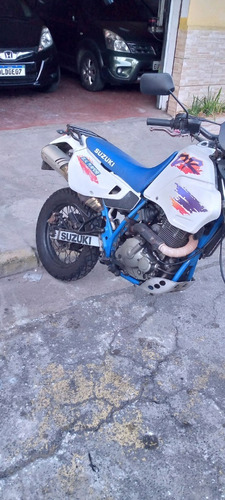 Imagem 4 de 6 de Suzuki Dr 650