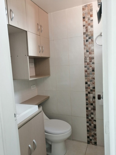 Imagen 3 de 6 de Consultorio En Venta Bien Ubicado Cerca A Unicentro De 22,5m2