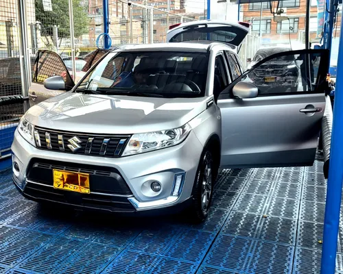 Suzuki Vitara Live! 4x2 Automatica 6000 Km