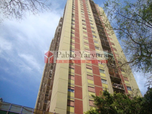 Departamento En Venta En Caseros