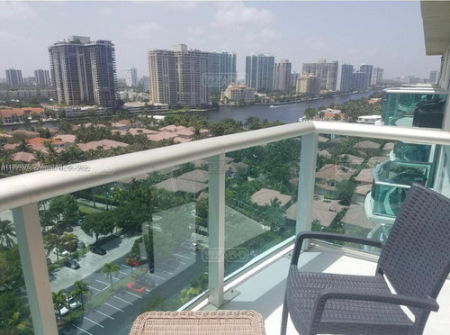 Departamento  En Venta En Sunny Isles, Miami, Florida