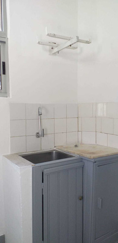 Apartamento En Parque Batlle, Frente Al Clínicas 1 Dorm. Lum