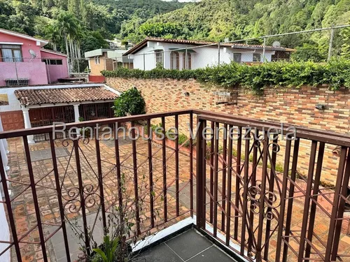 Amplia Casa En La Boyera