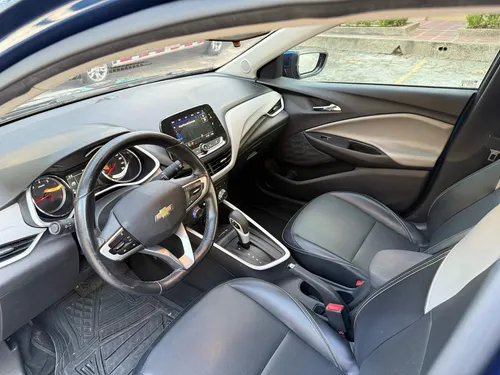 Chevrolet Onix 1.0T Premier Sedan At