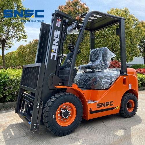 Autoelevador Snsc Fd25 0km Diesel 2.5tn 3mt Dolar Oficial