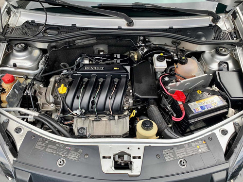 Imagem 12 de 12 de Renault Sandero Stepway 1.6 Flex 2013 Automático 5p