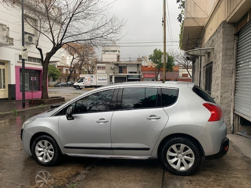 Peugeot 3008 Premium 1,6thp