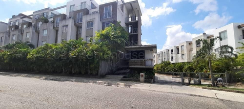 Imagen 2 de 14 de Casa En Venta Ubicada Al Este De Barquisimeto