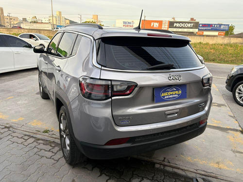 Jeep Compass LONG. T270 1.3 TB 4x2 Flex Aut.