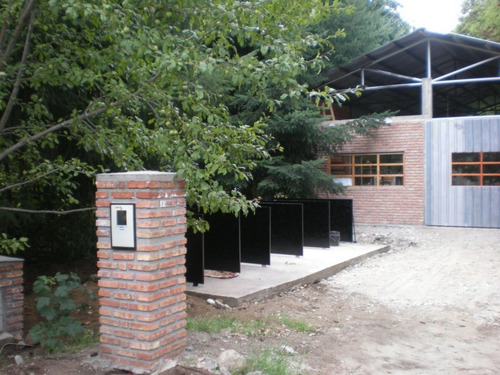(004) Oportunidad En Venta Gran Deposito De Uso Industrial, En Cerro Radal, Parque Industrial, Lago Puelo, Chubut