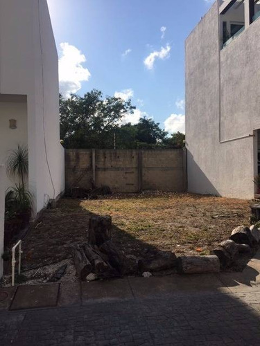 Imagen 3 de 5 de Terreno En Venta En Cancun En Residencial Privado C2526