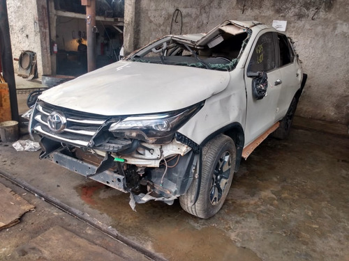 Sucata Toyota Hilux Sw4 2.8 Diesel 2019 Diamond