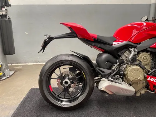 Ducati Streetfighter V4 S