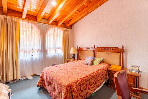 Elegancia Y Tranquilidad, Casa En Venta En Jardines Del Pedregal