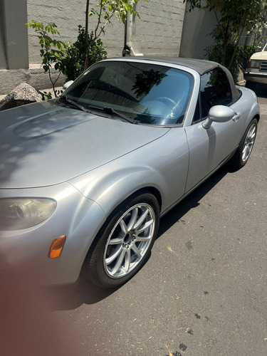 Mazda Mx-5 Versión Sport, Convertible Gris