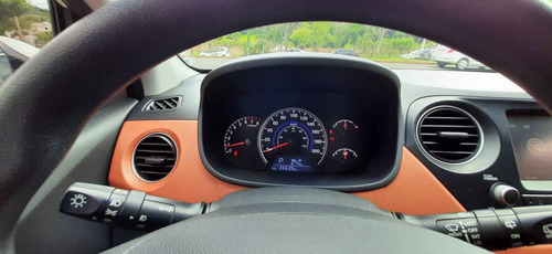 Imagen 13 de 15 de Hyundai Grand I10 2020 5p Gl Mid L4/1.2 Premium Aut