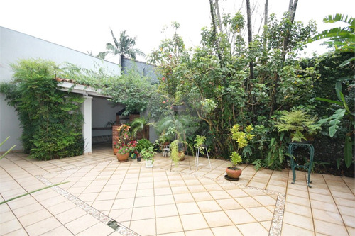 Imagem 25 de 30 de Casa- Venda - 4 Dormitorios - Jardim Cordeiro - Reo366463