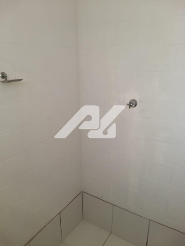 Imagem 6 de 13 de Apartamento À Venda Em Centro - Ap009795