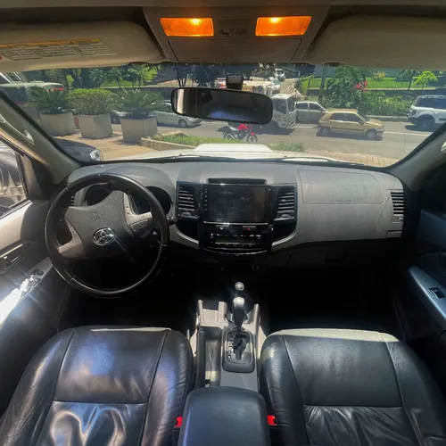 Toyota Hilux 3.0 Srv