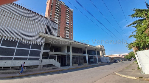 Local Comercial En Venta En La Coromoto Cc Capcimide Maracay Db 24-11044