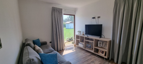 Casa En Condominio Nueva / 4 D 3 B 240 M2.