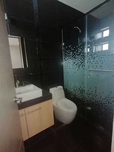 Imagen 9 de 13 de Hermosa Casa Minimalista En Venta Villas De Irapuato